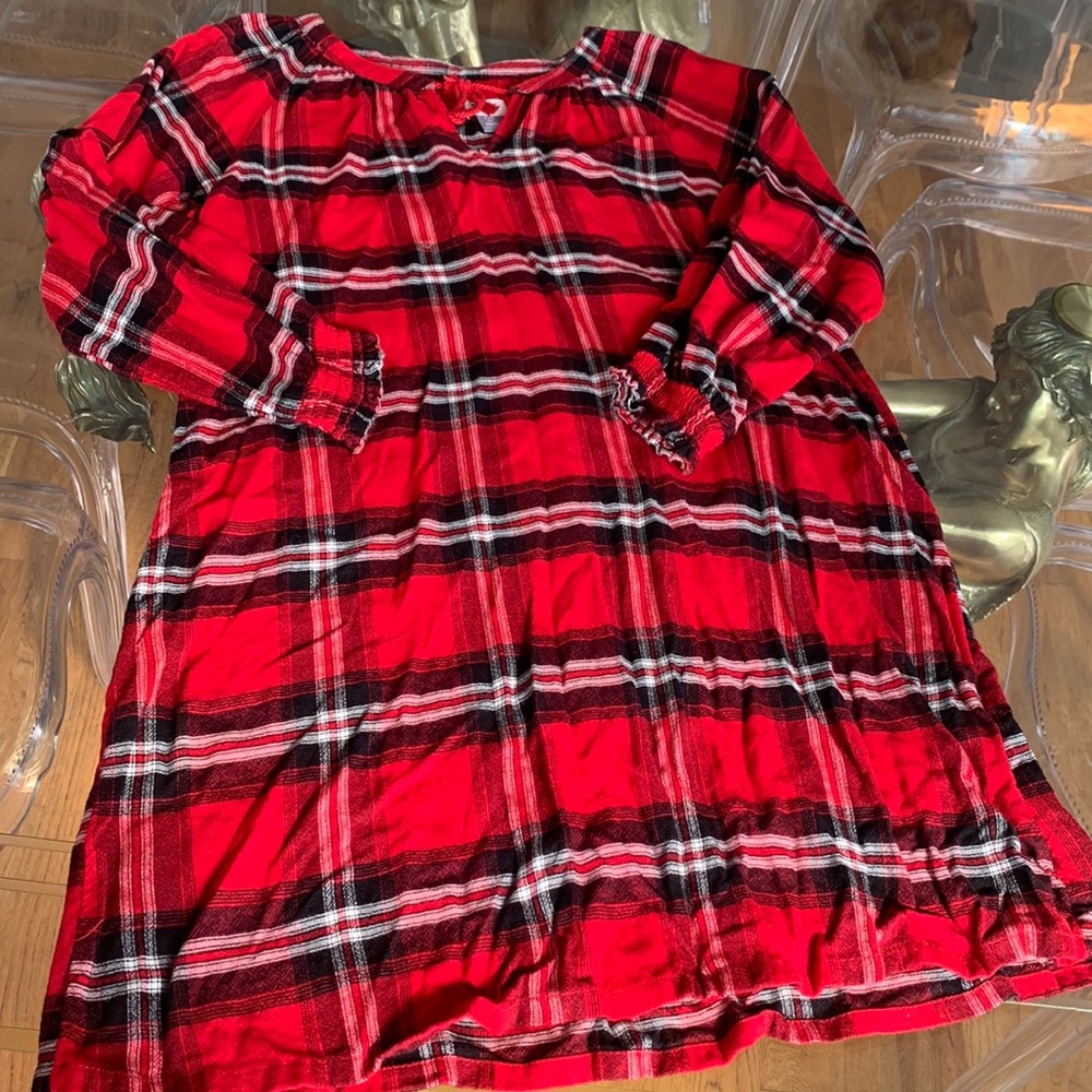 Girls dress